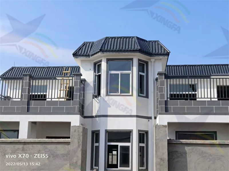 现代建筑中的古典之美——仿古一体树脂瓦的独特魅力